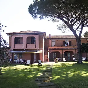 Pavone Castiglione della Pescaia